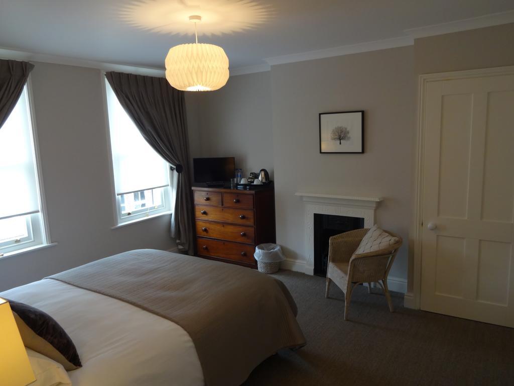 Bed and Breakfast Ogilvy House Cromer Exteriér fotografie